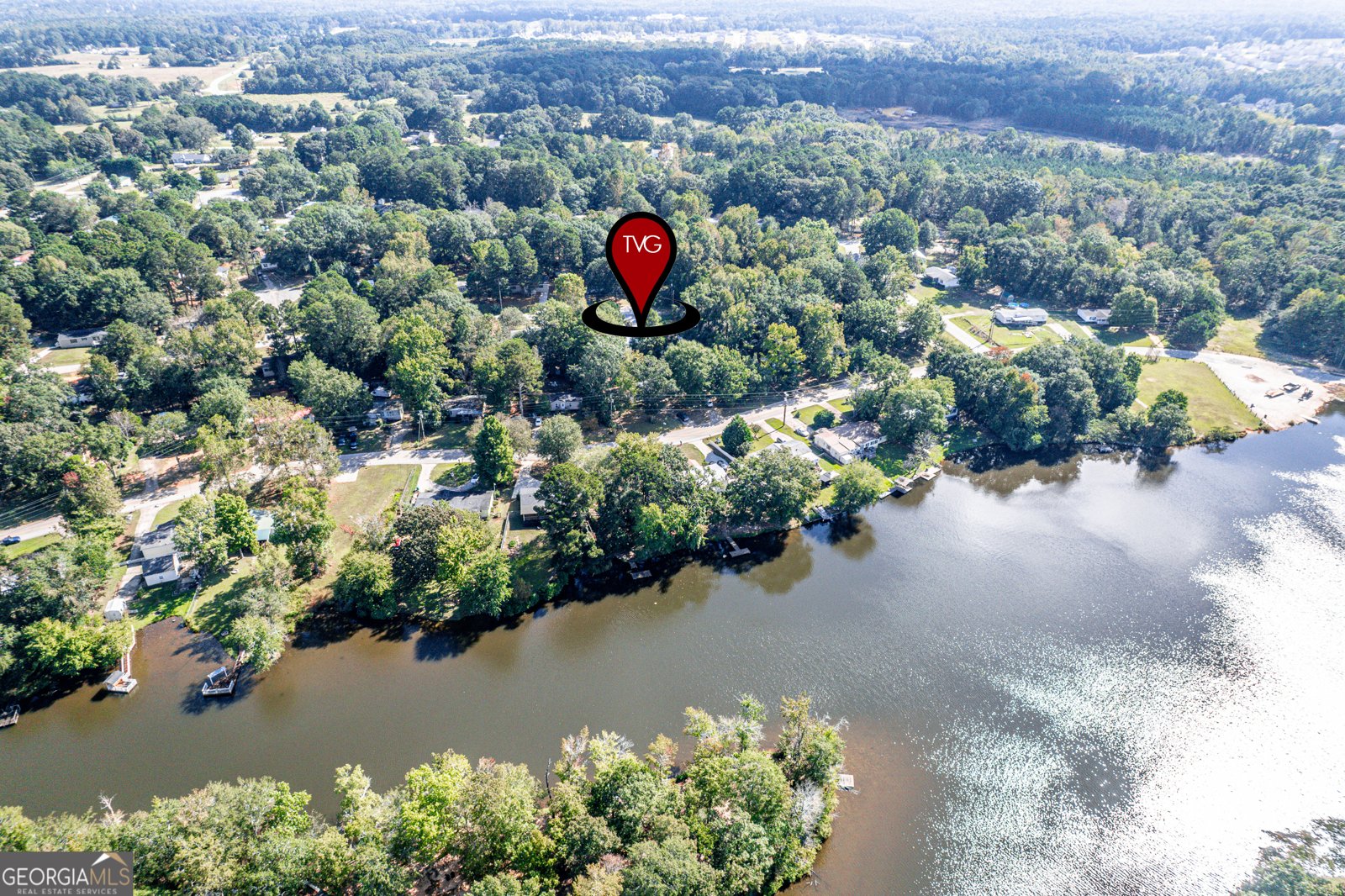 280 Lakeview Drive Locust Grove - 43