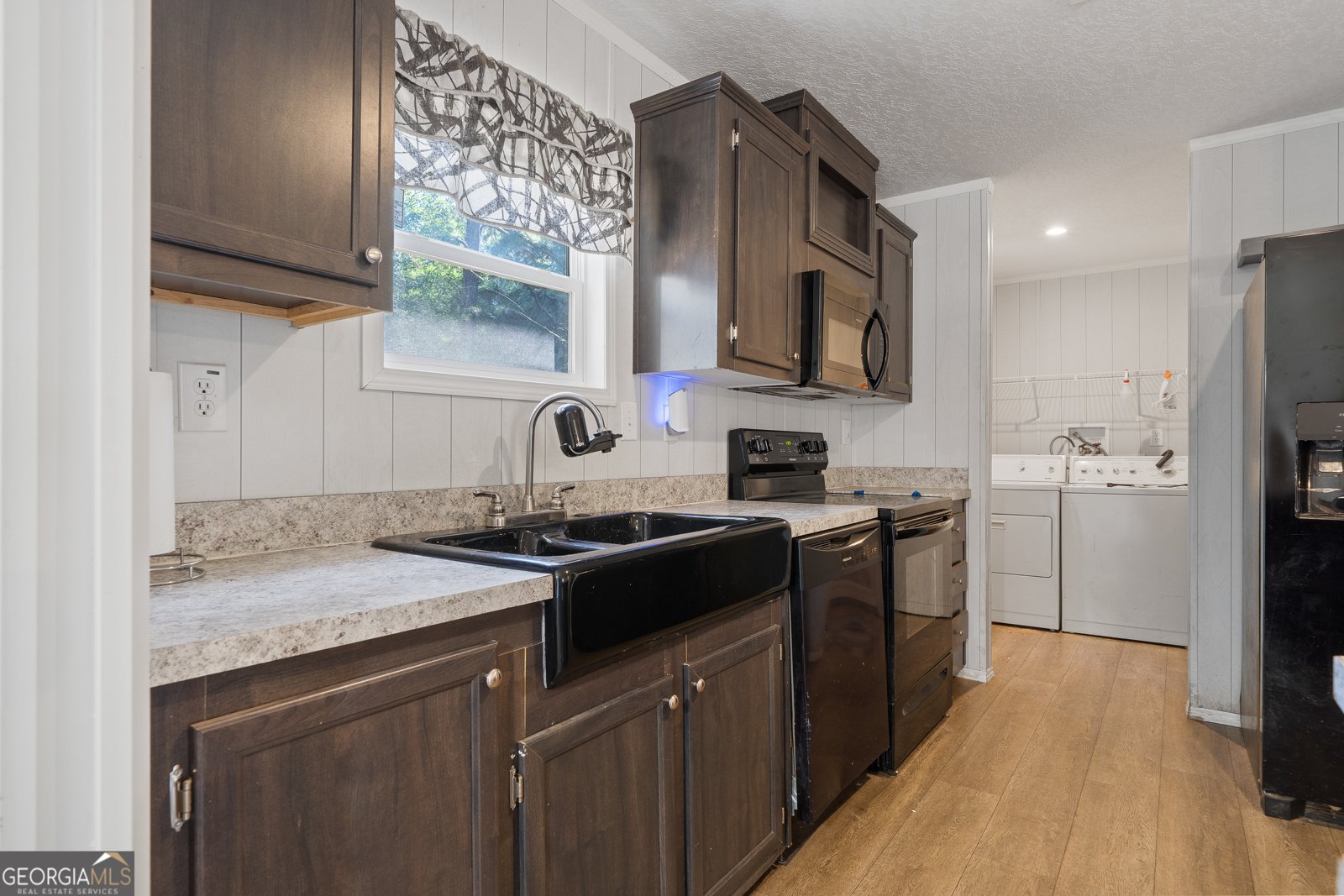 280 Lakeview Drive Locust Grove - 6