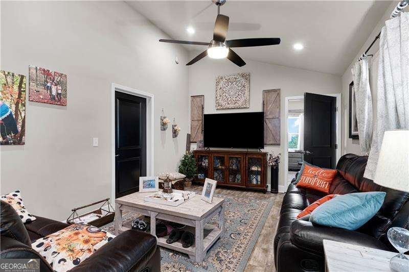 3547 Reavis Mountain Road Ball Ground - 20