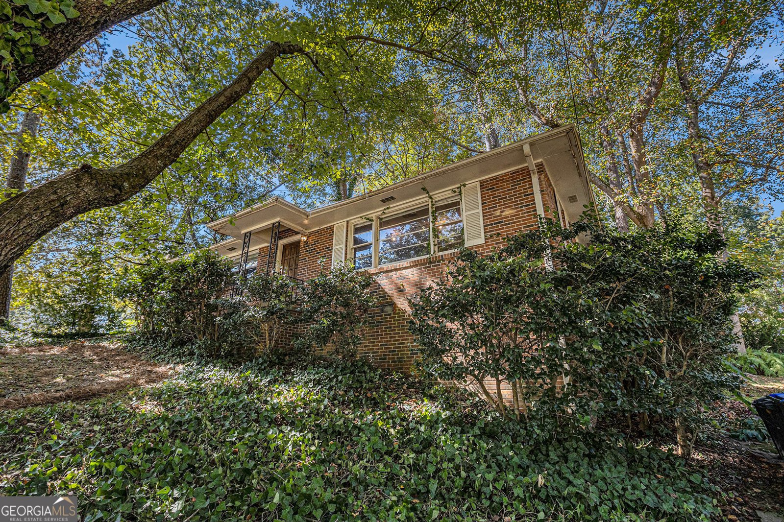 2226 Medfield Trail Atlanta - 33