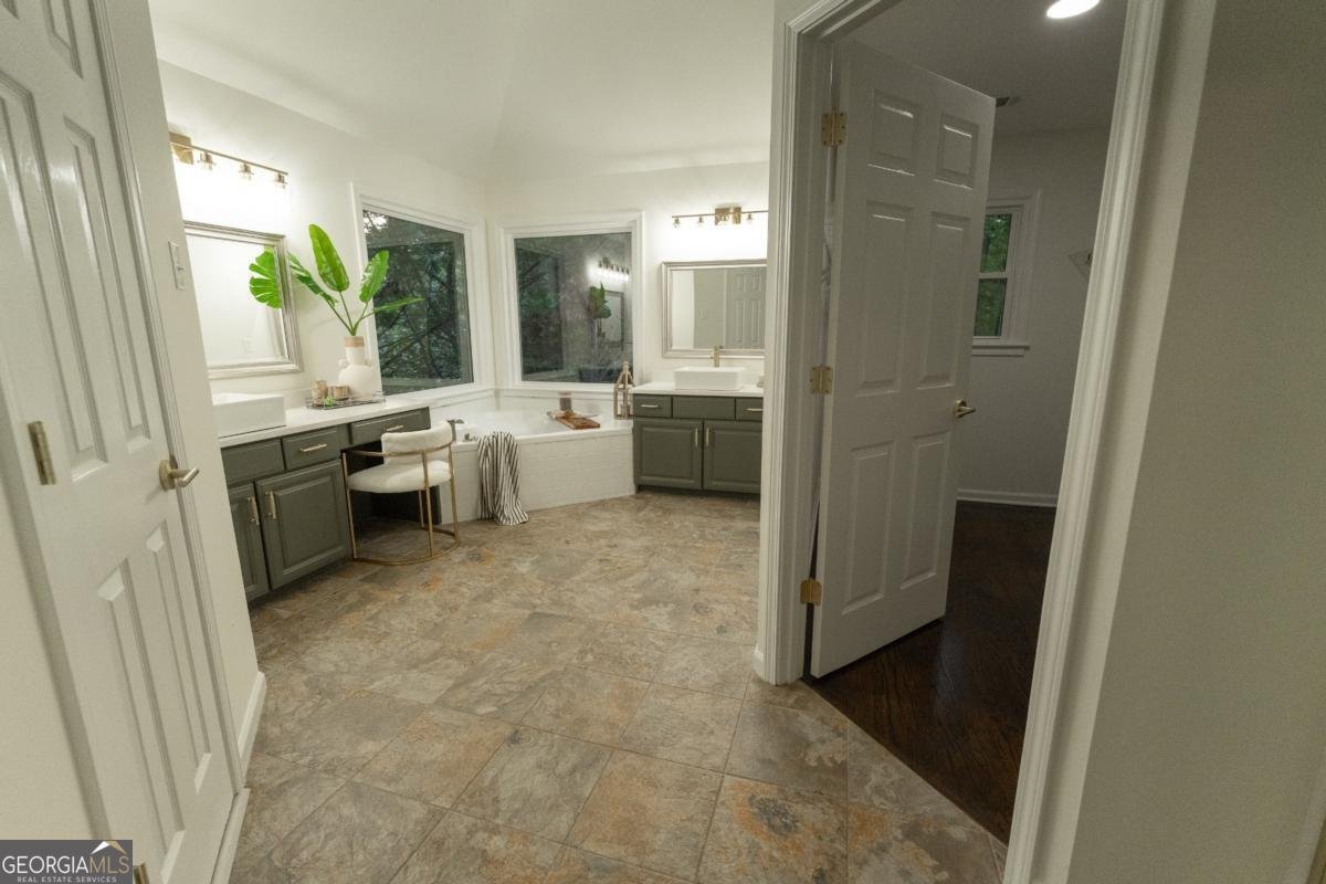 2935 Georgian Manor Drive Johns Creek - 19