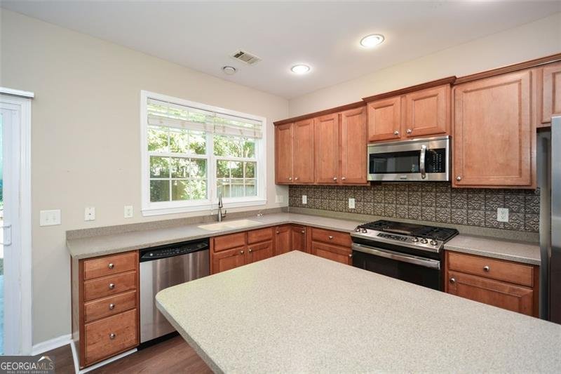 710 BERKELEY Terrace Canton - 2