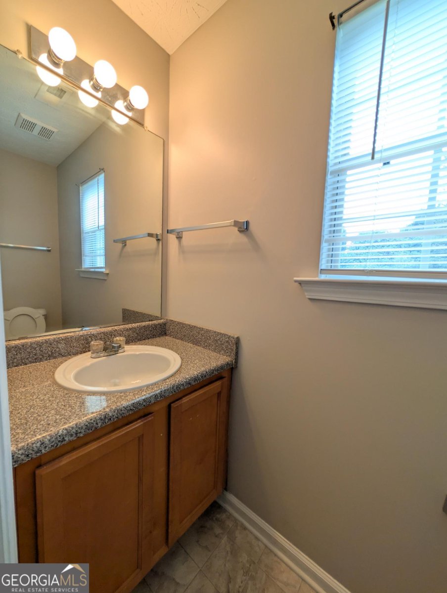 823 Haydens Ridge Ellenwood - 14
