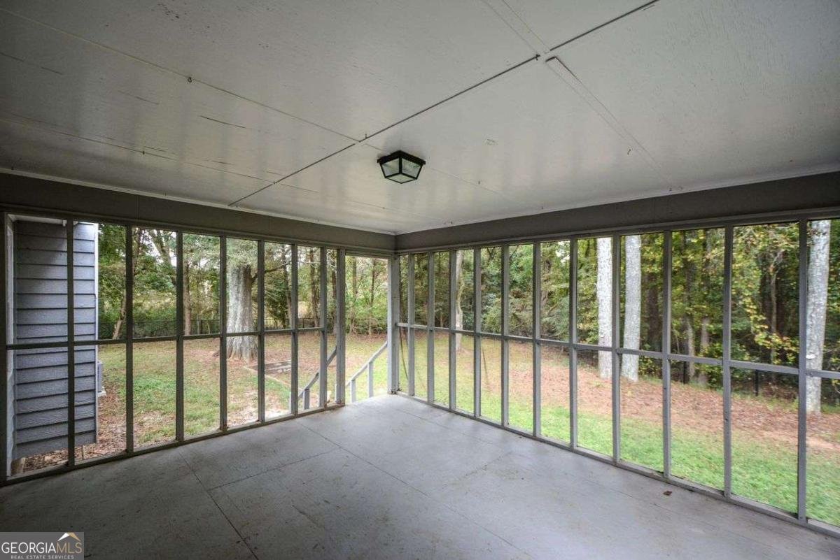 2895 FAIRVIEW Road Covington - 30