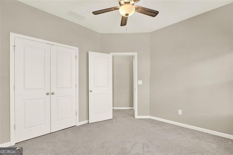 313 COMMONS Woodstock - 19