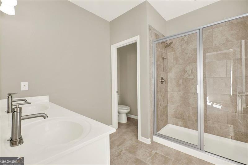 313 COMMONS Woodstock - 25