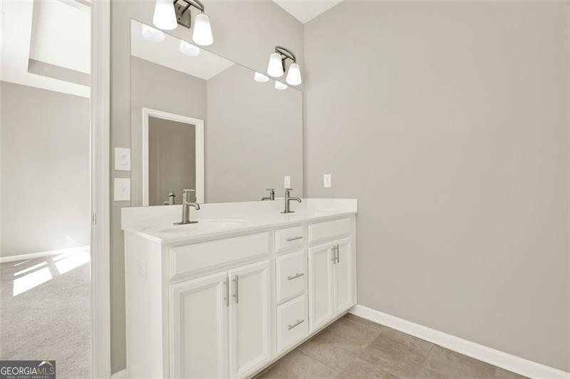 313 COMMONS Woodstock - 26