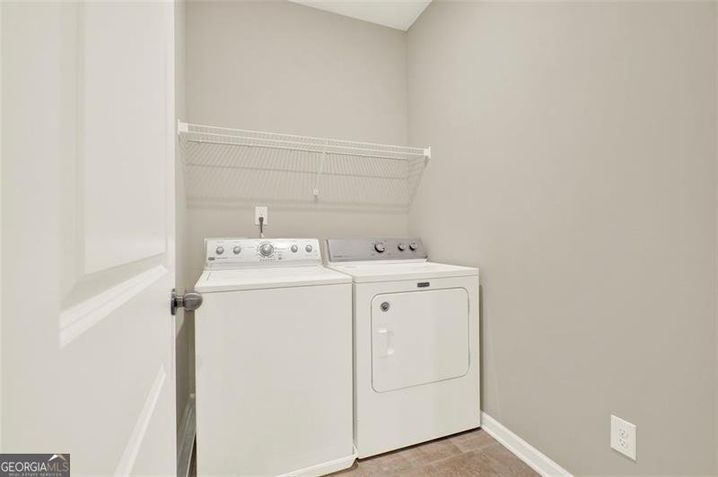 313 COMMONS Woodstock - 27