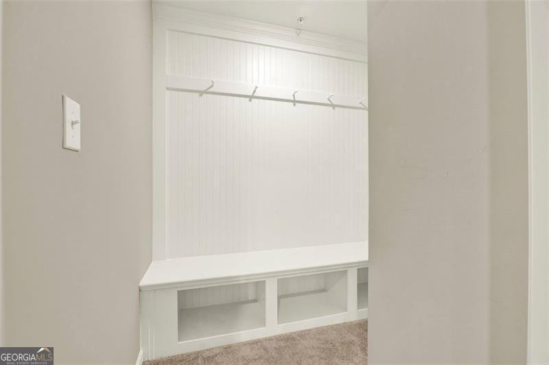 313 COMMONS Woodstock - 30