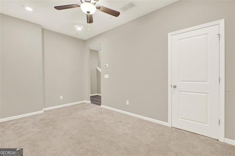 313 COMMONS Woodstock - 33