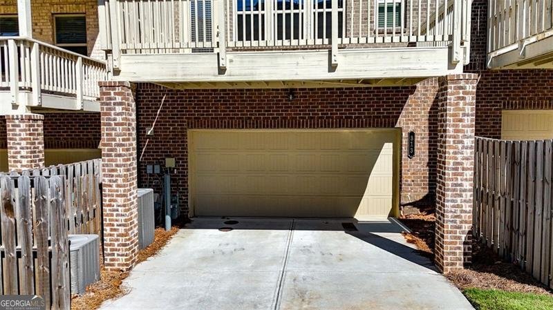 313 COMMONS Woodstock - 37