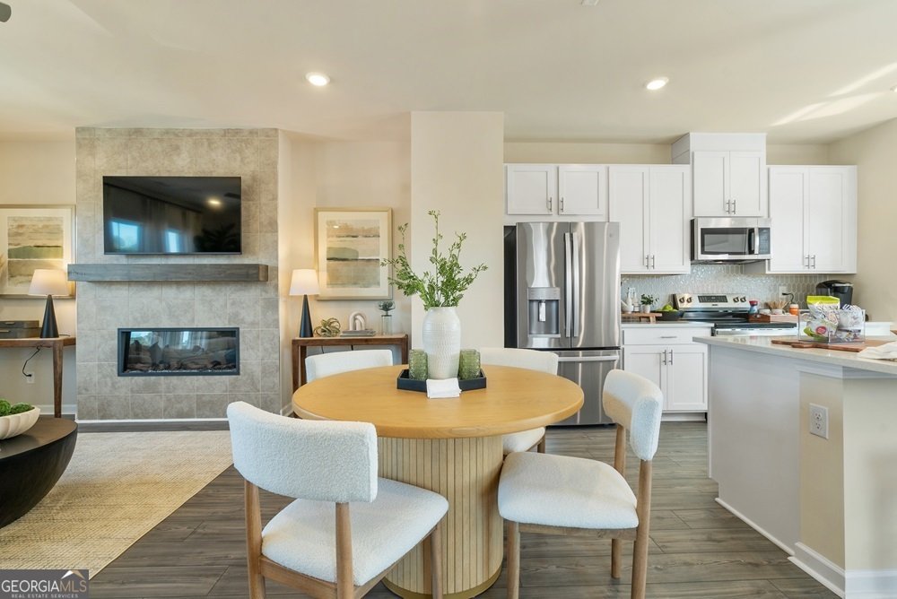 327 Dresden Circle Tucker - 11