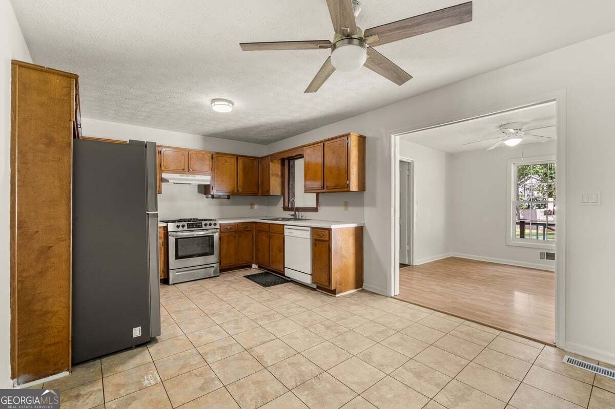 1490 Pine Creek Drive Lawrenceville - 8