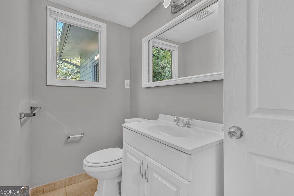 1625 Flintwood Drive Atlanta - 33