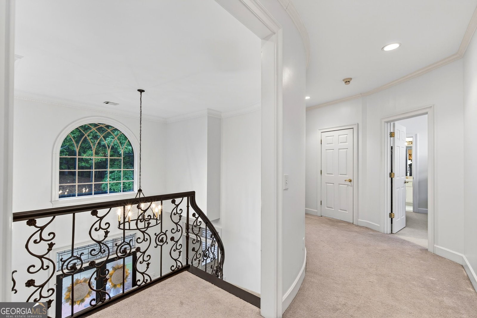 725 Mountain View Circle Gainesville - 33