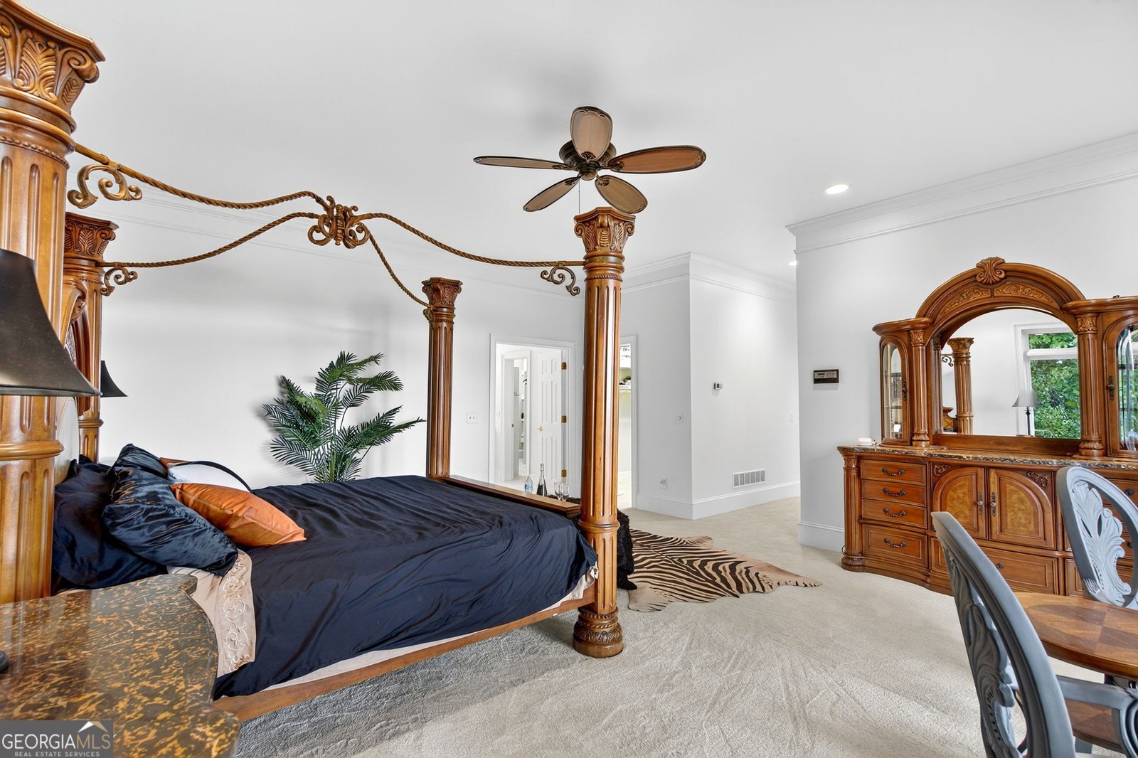 725 Mountain View Circle Gainesville - 37