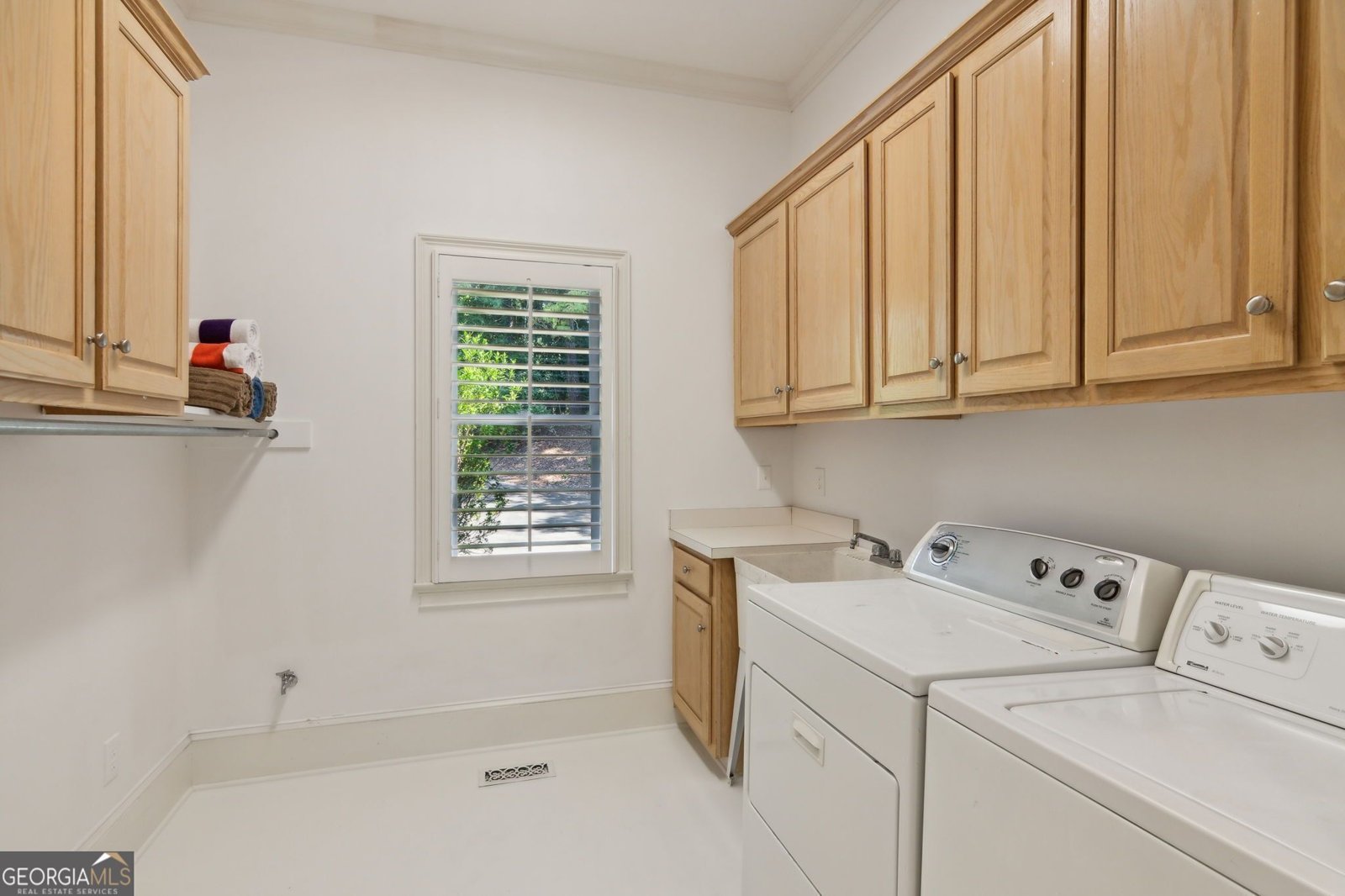 725 Mountain View Circle Gainesville - 48