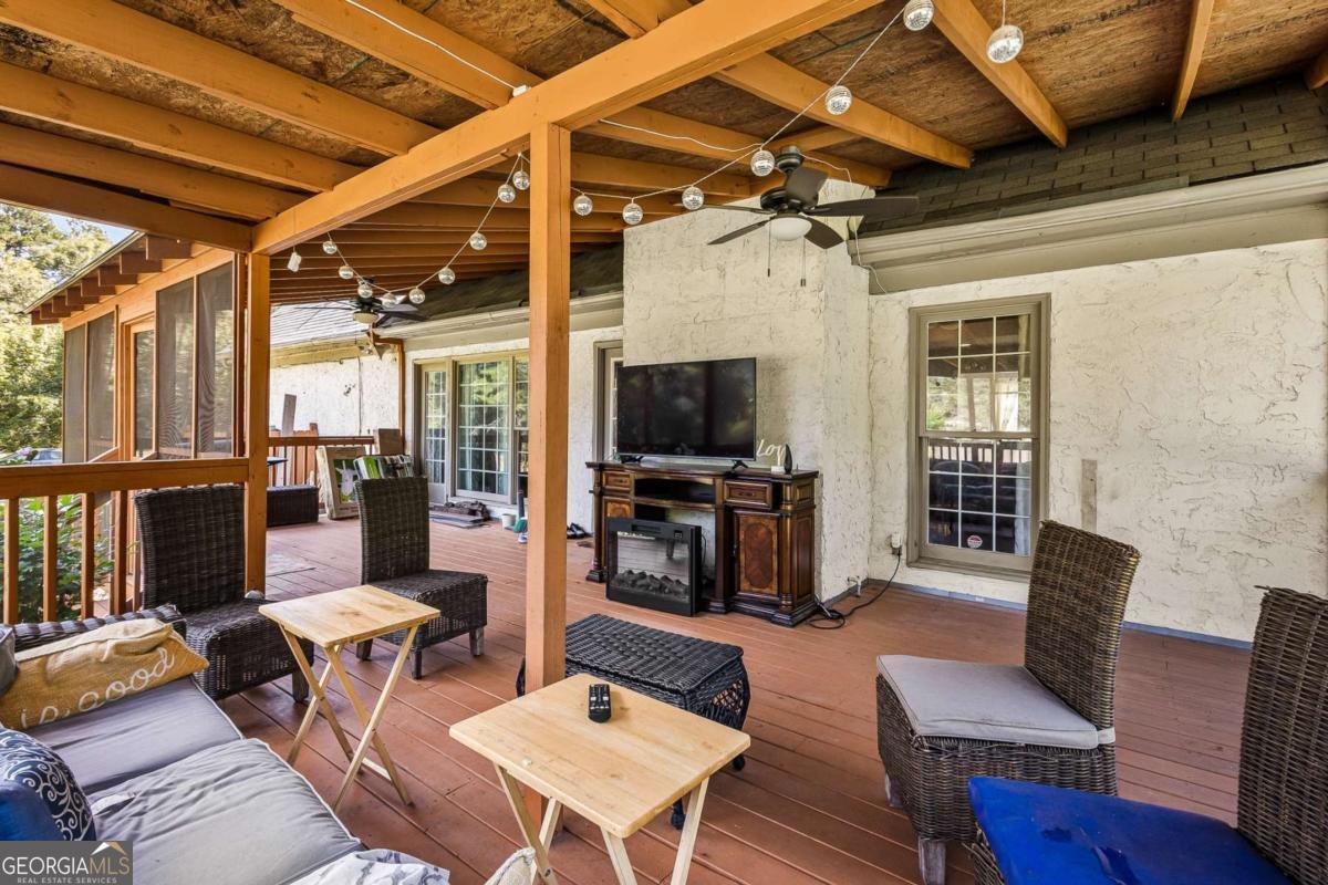 1211 Sandy Creek Road Fayetteville - 26