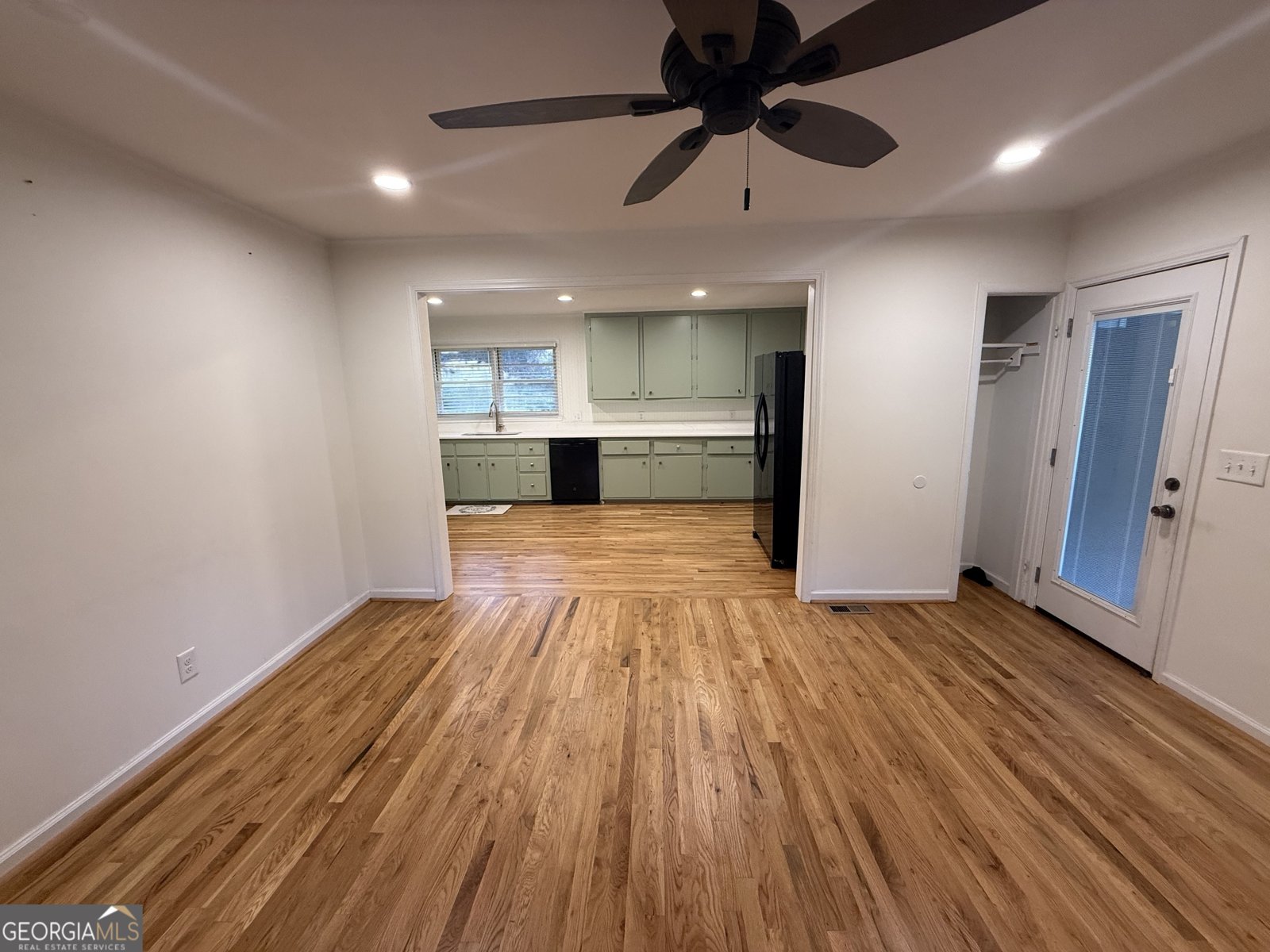 649 Farmersville Road Summerville - 32