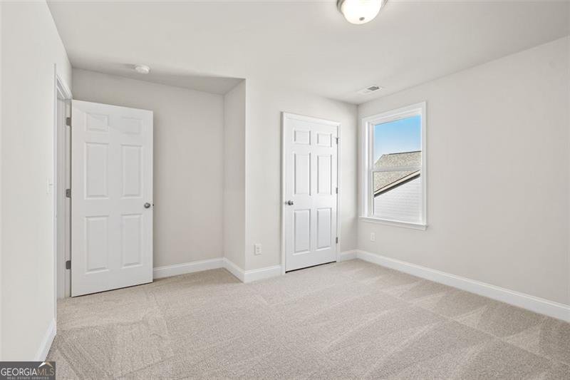 551 Grand Wehunt Drive Hoschton - 33