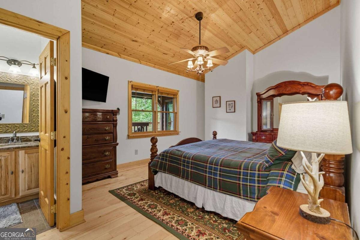 469 Moss Patch Trail Jasper - 16