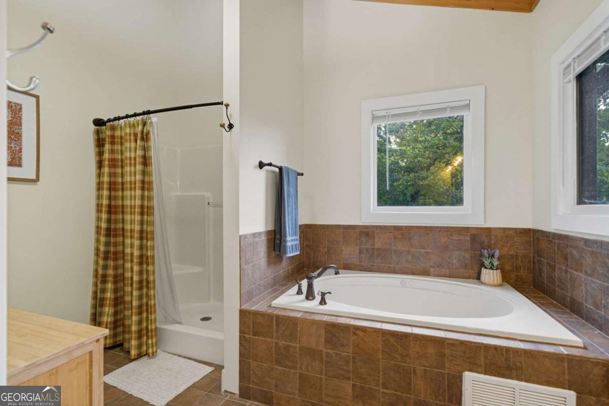 469 Moss Patch Trail Jasper - 20
