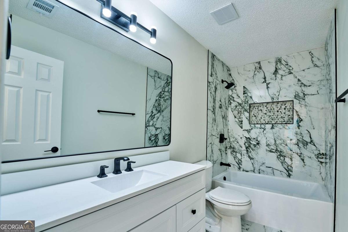 535 Emerald Parkway Sugar Hill - 17