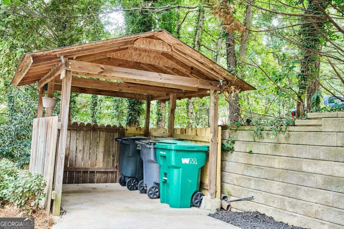 535 Emerald Parkway Sugar Hill - 75