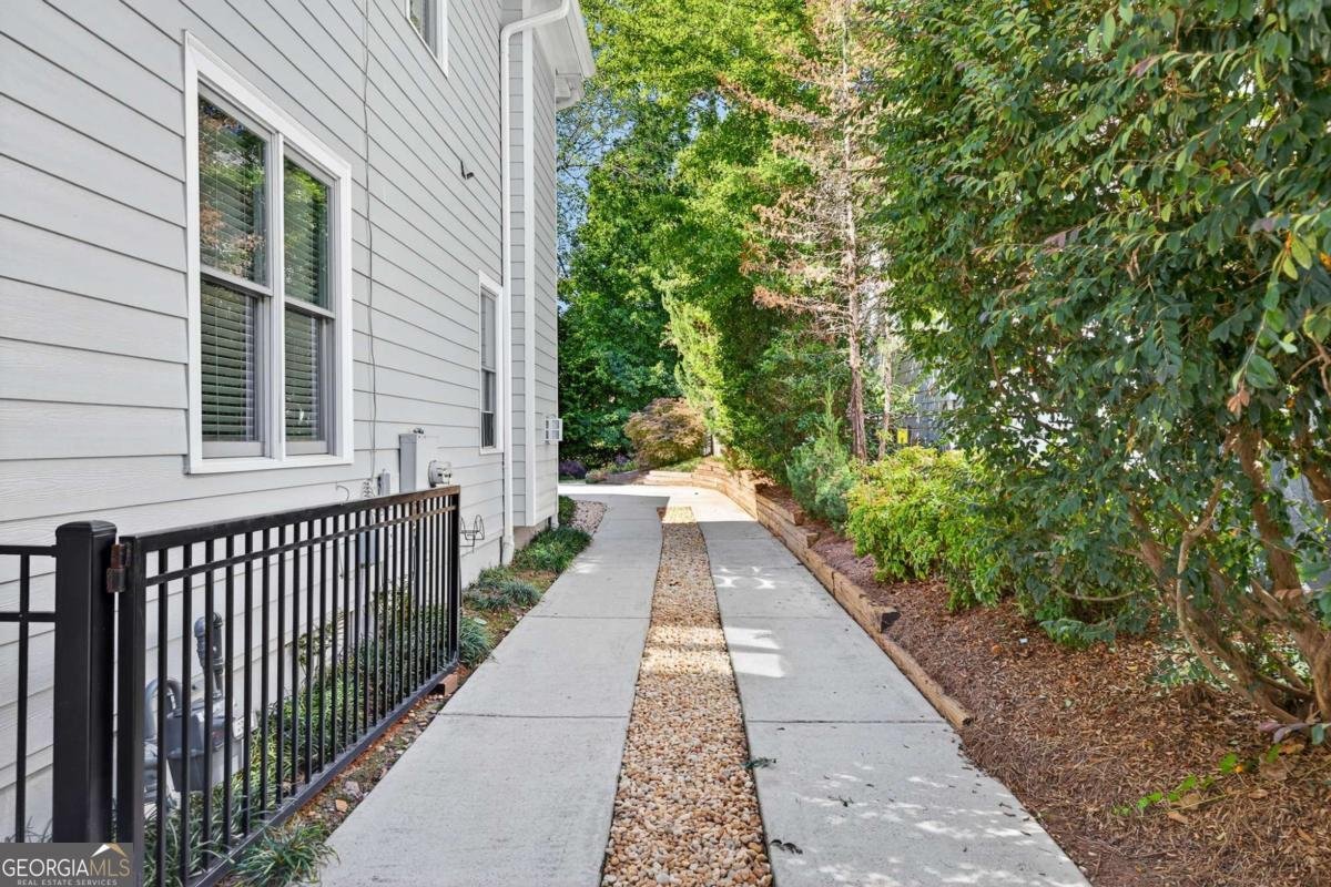 4492 Oakdale Road Smyrna - 28