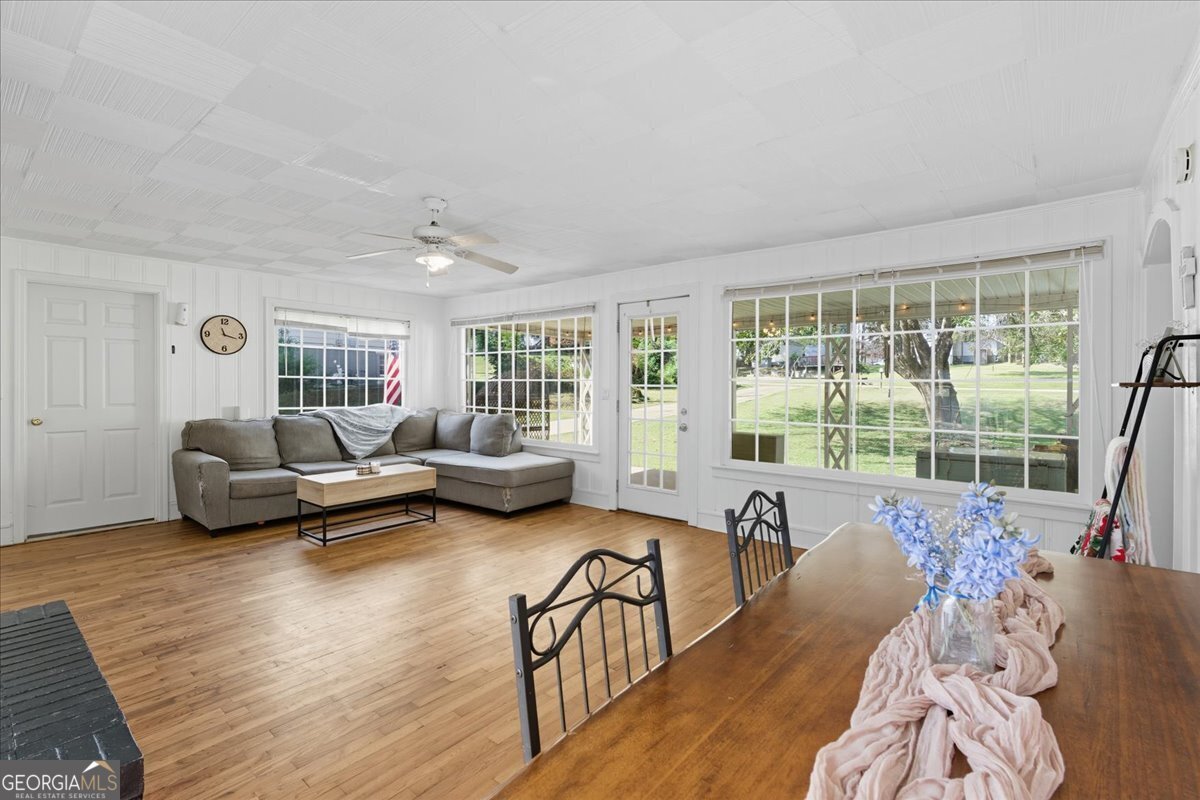 281 Alewine Avenue Tallapoosa - 11