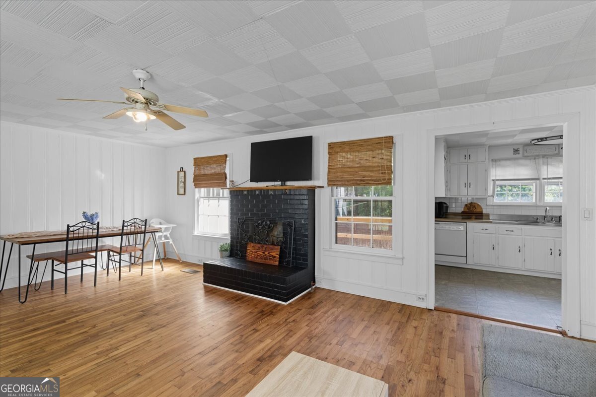 281 Alewine Avenue Tallapoosa - 13