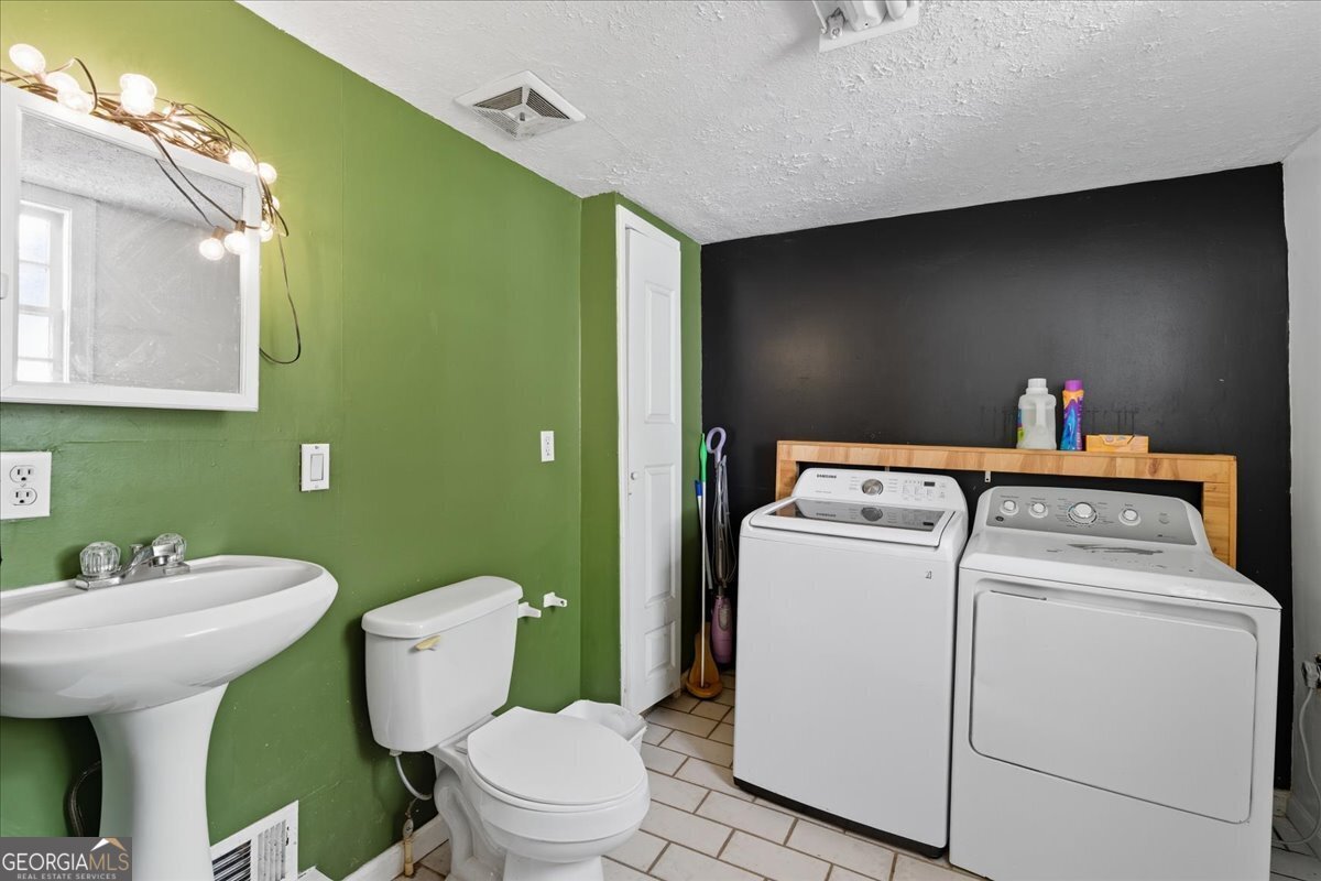 281 Alewine Avenue Tallapoosa - 27