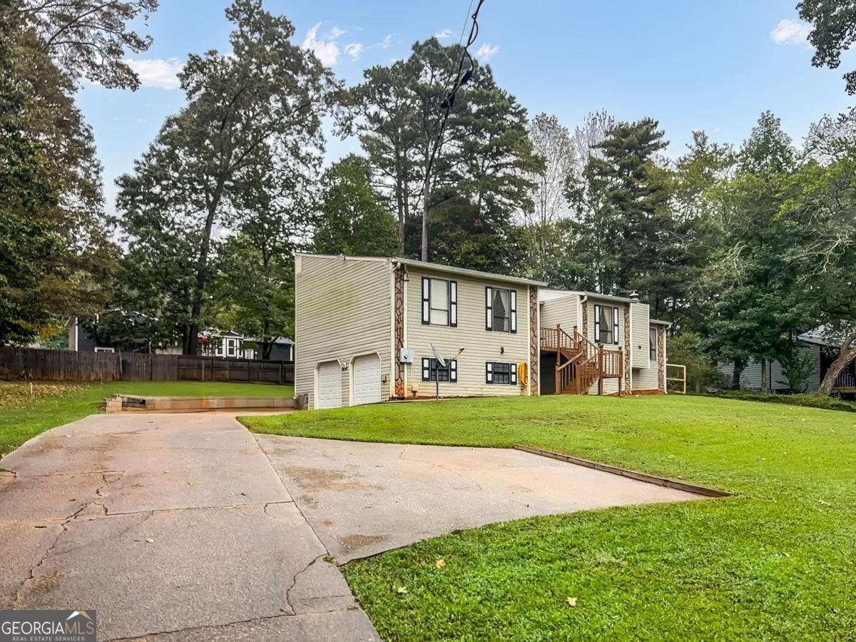 424 JOHNSON Road Lawrenceville - 2