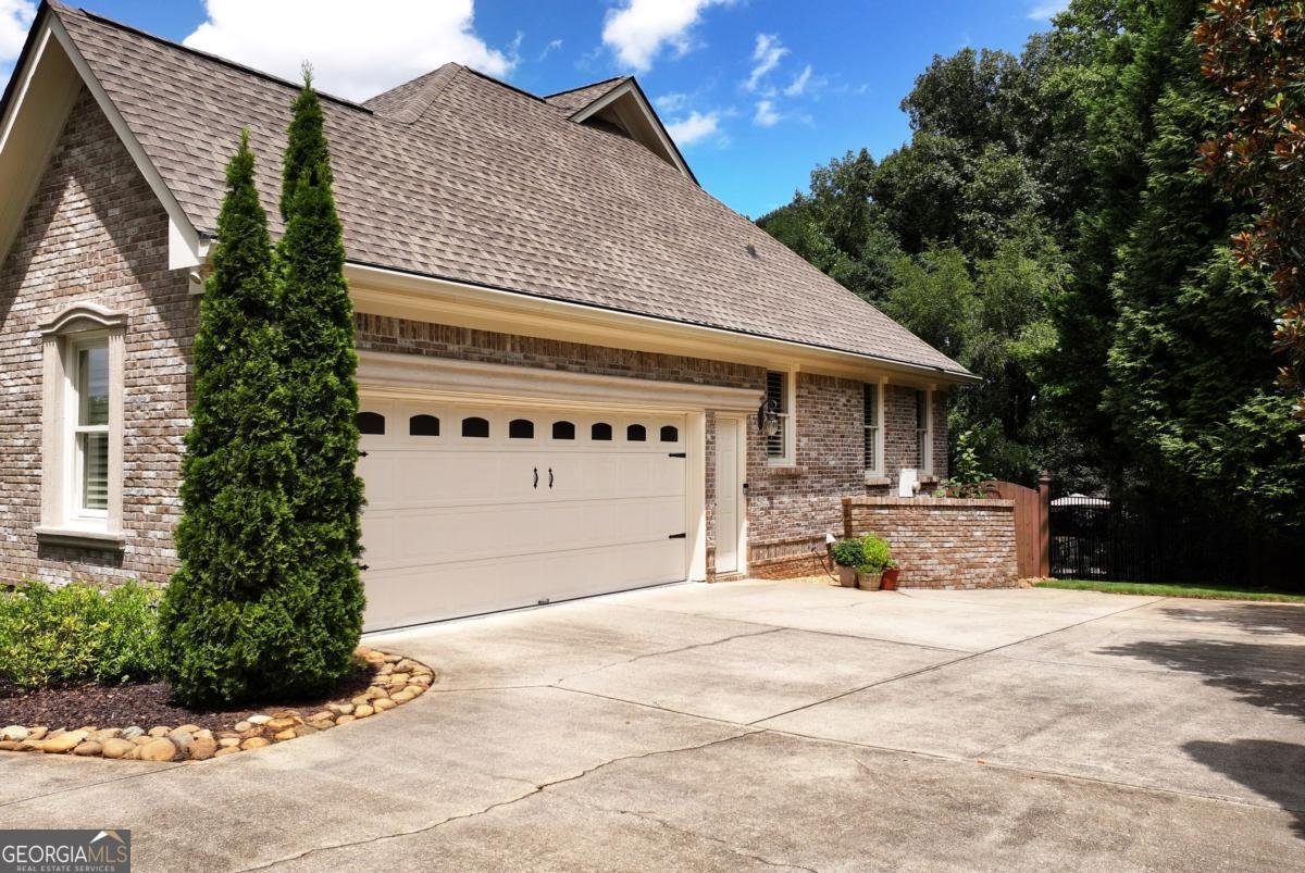 1005 Chateau Forest Road Hoschton - 45