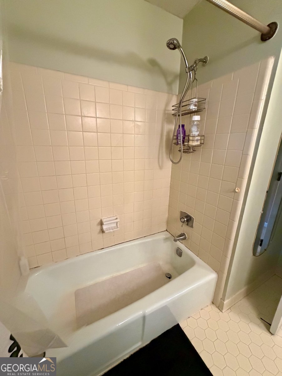 781 Sweet Briar Trail Conyers - 32