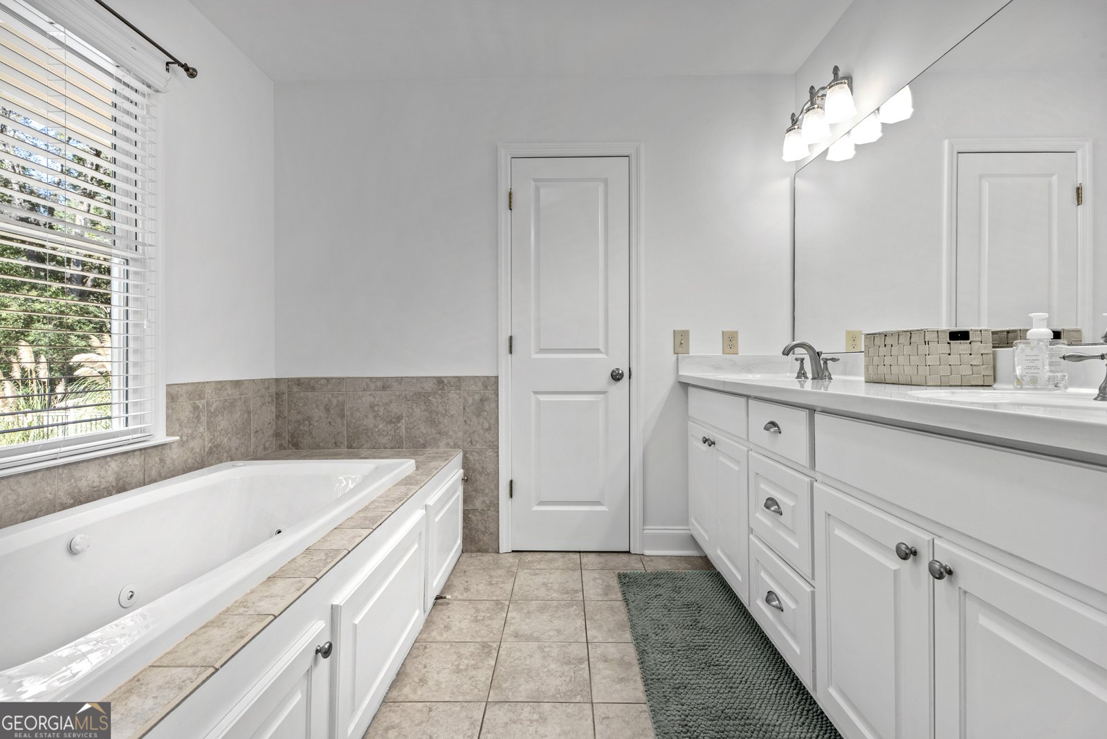 991 Old Post Road Madison - 37