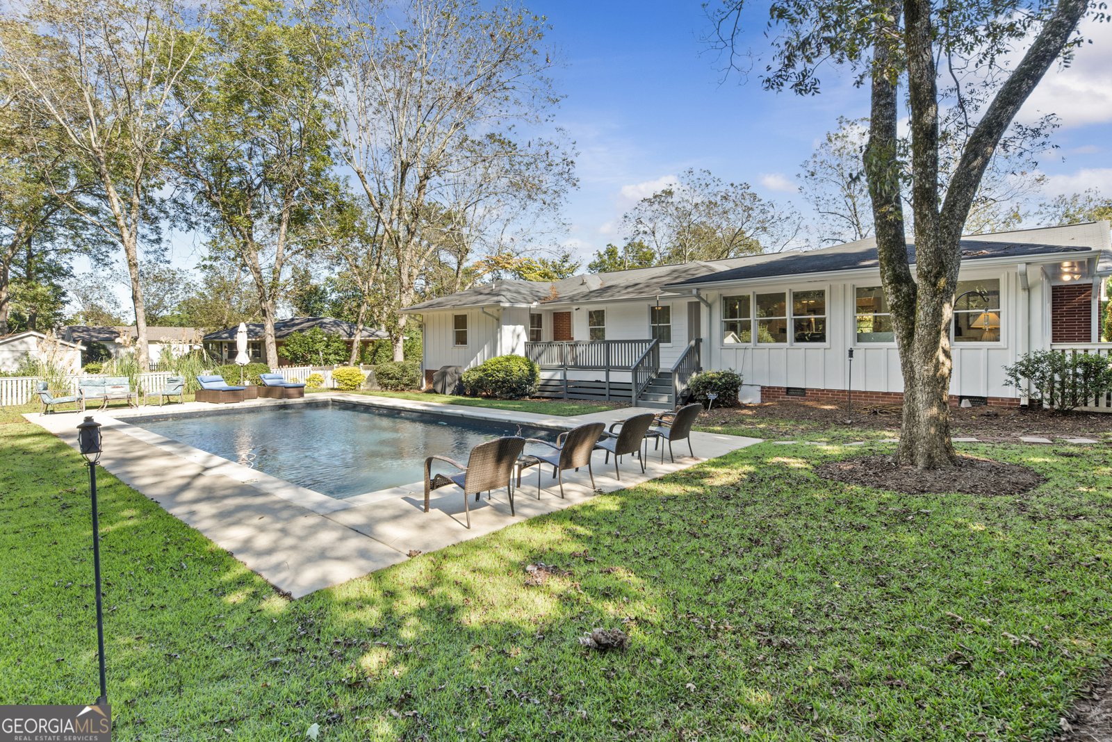 991 Old Post Road Madison - 48