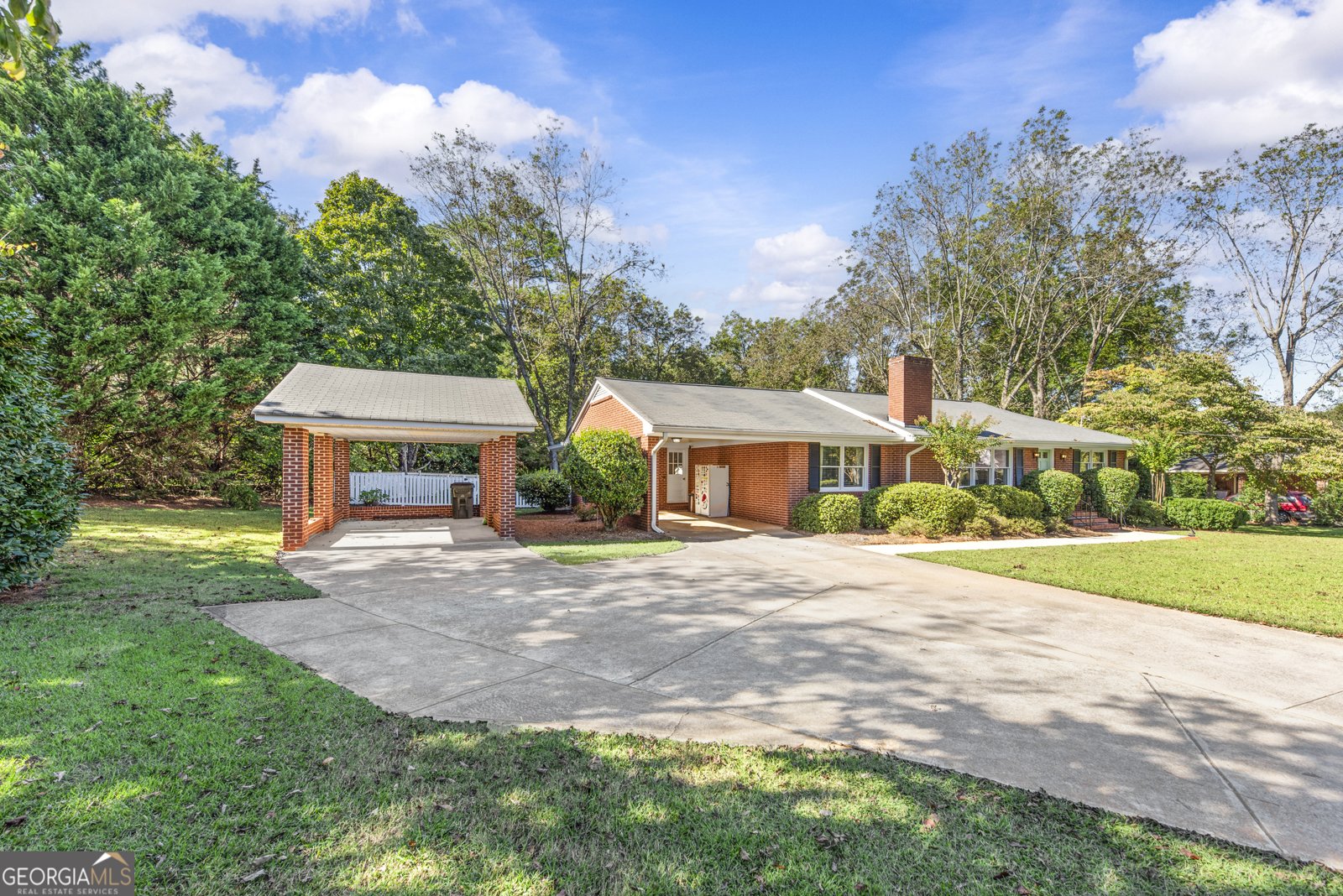 991 Old Post Road Madison - 51