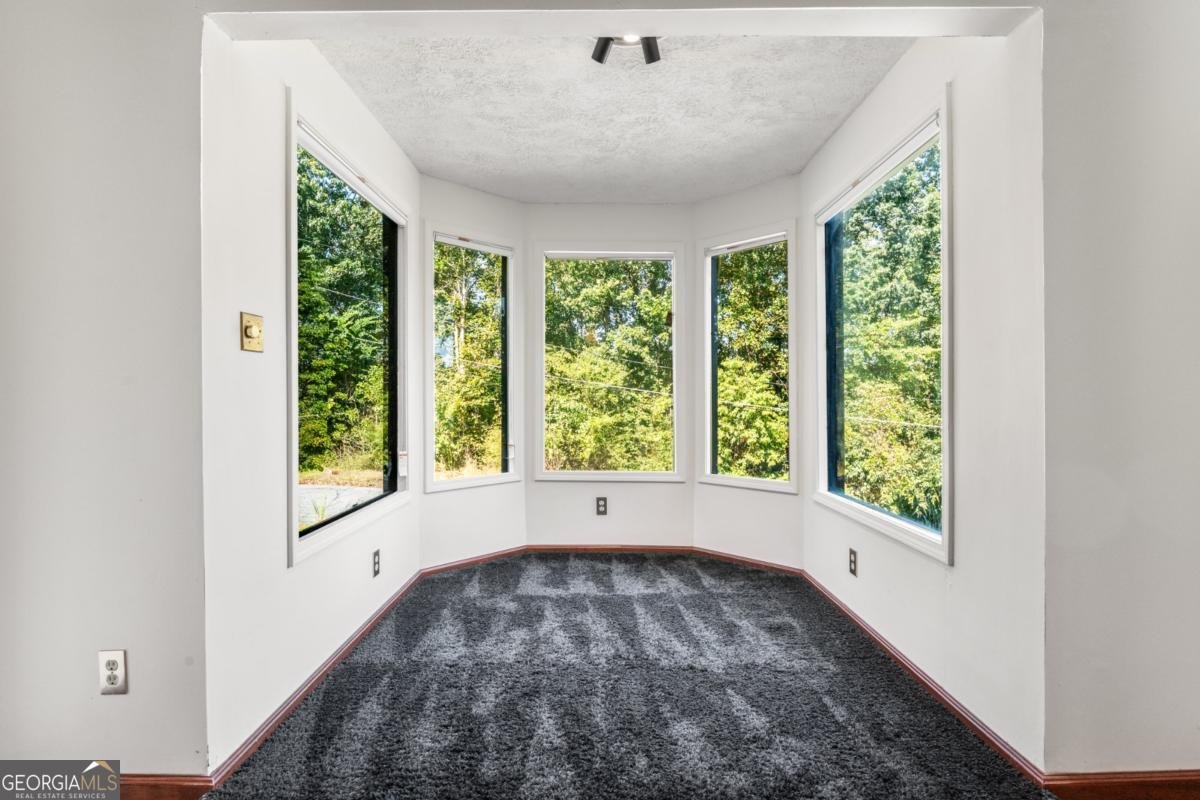 2028 Dewberry Lane Atlanta - 12