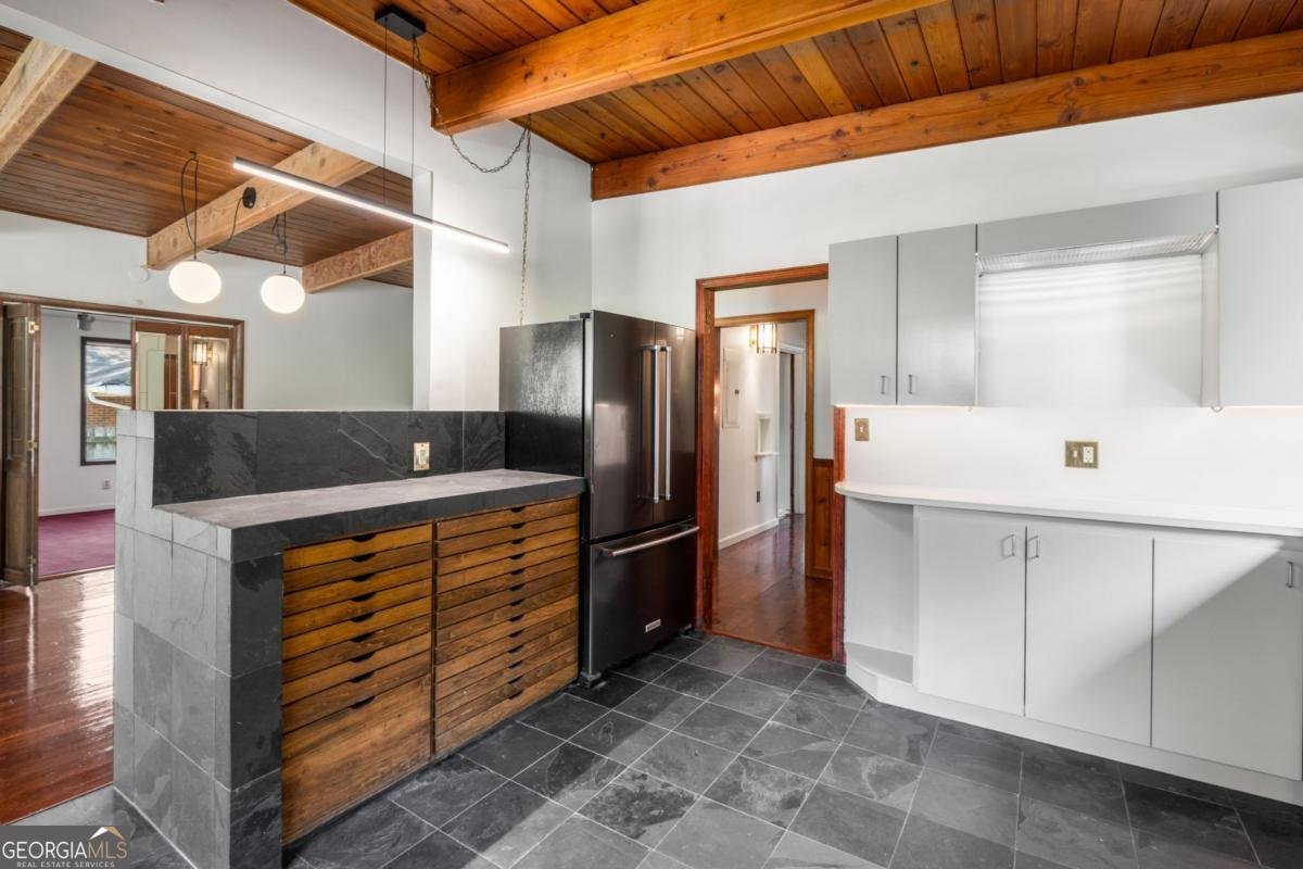 2028 Dewberry Lane Atlanta - 6