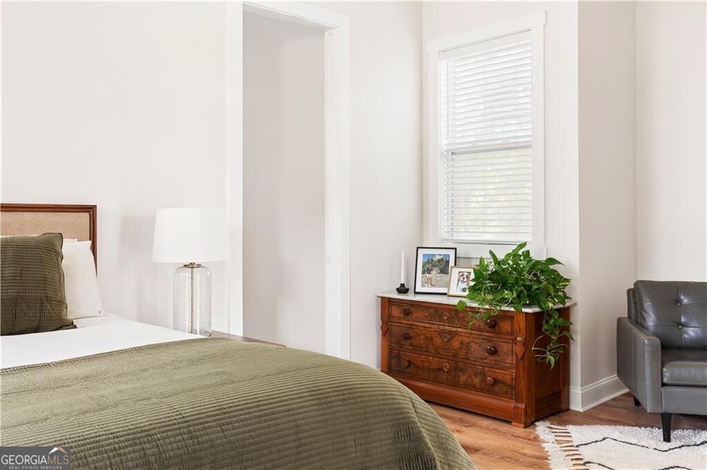1291 Avon Avenue Atlanta - 18