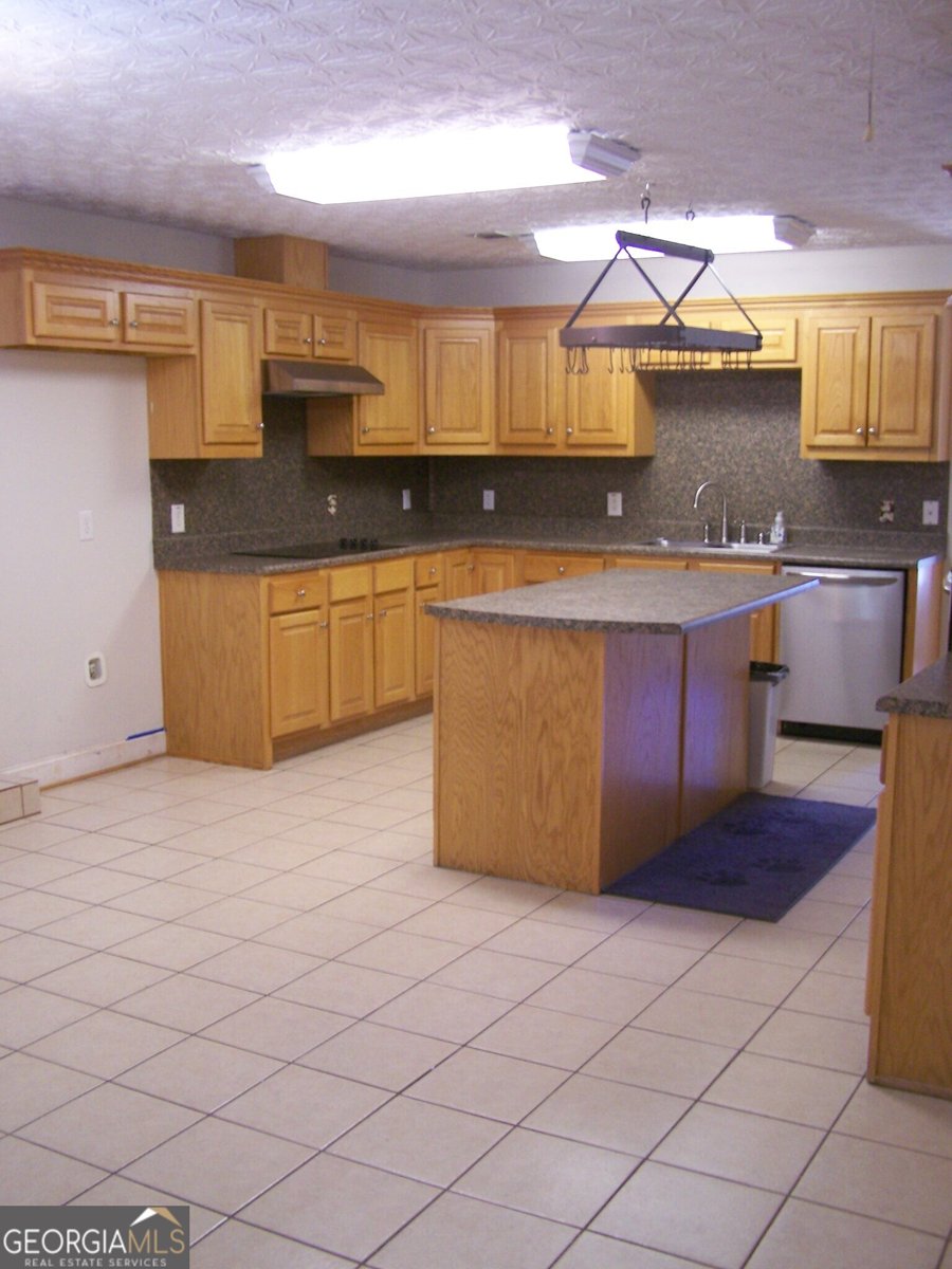 1844 Peeksville Road Locust Grove - 15