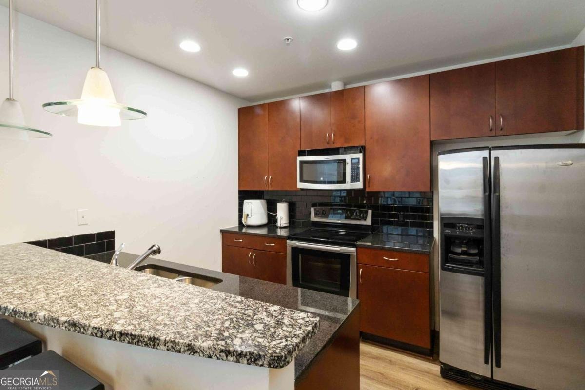 400 Peachtree Street Atlanta - 13