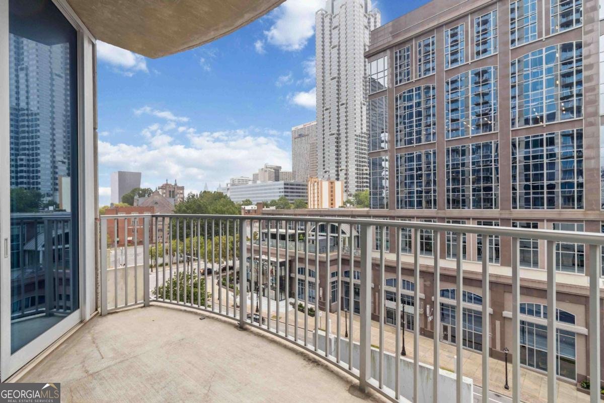 400 Peachtree Street Atlanta - 27