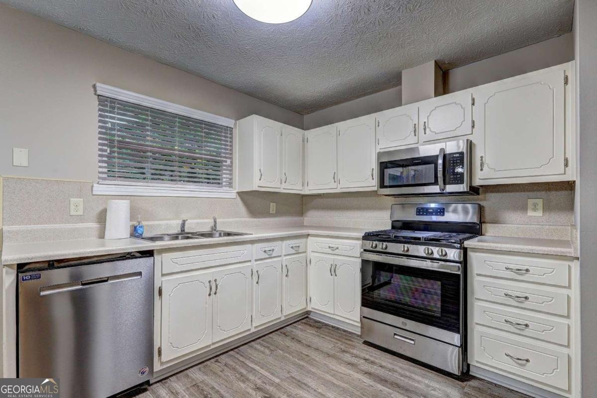 665 Huron Court Conyers - 12