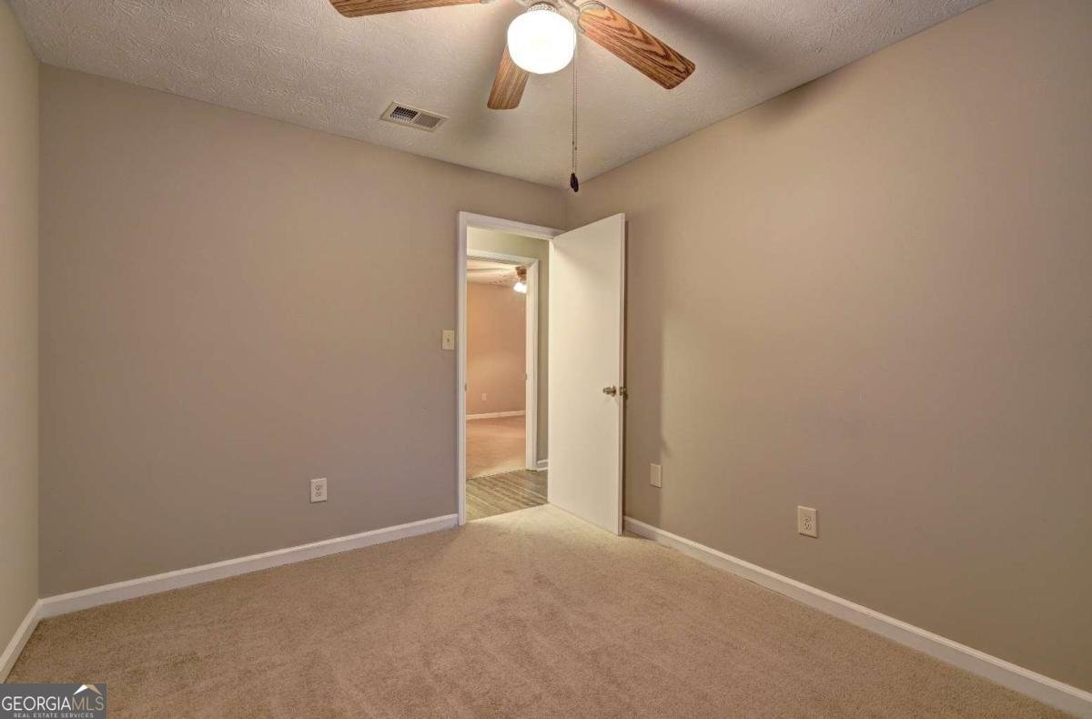 665 Huron Court Conyers - 4