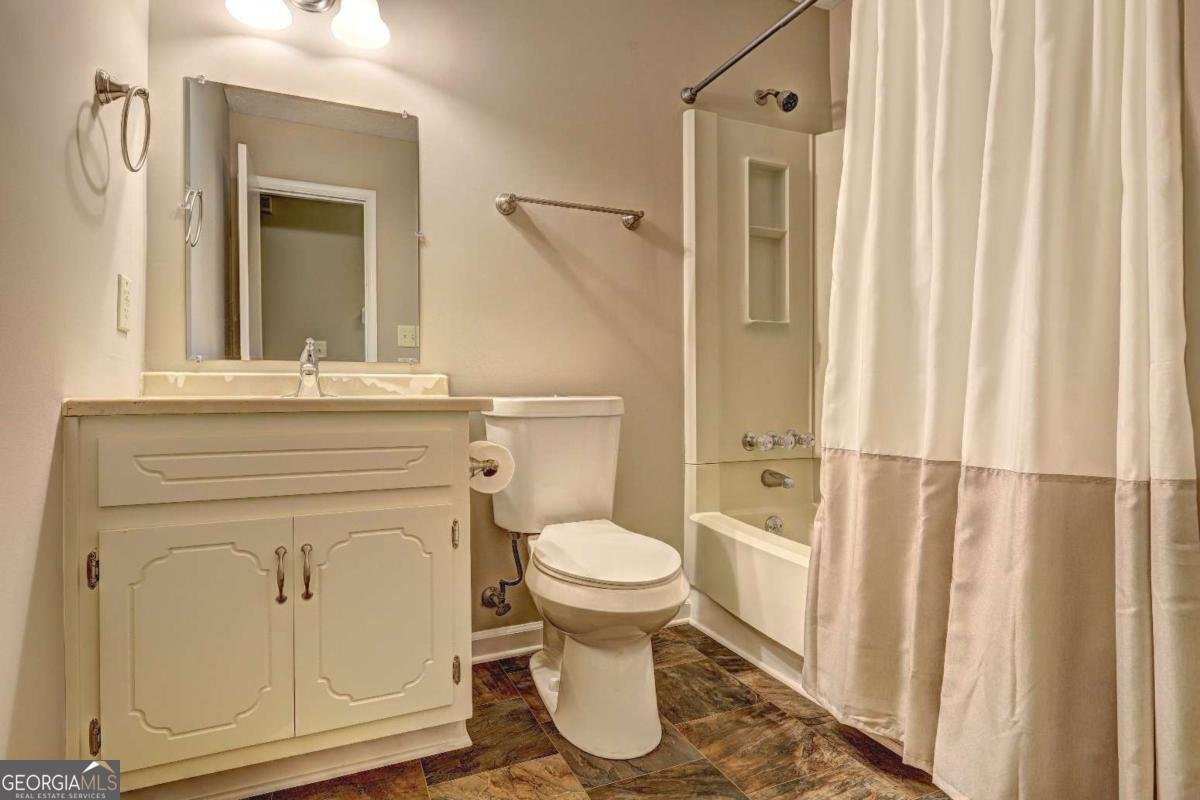 665 Huron Court Conyers - 5