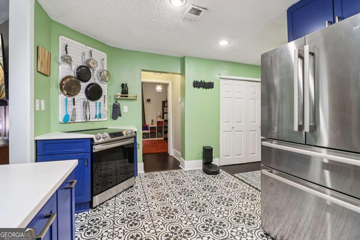 664 Bryan Street Atlanta - 11