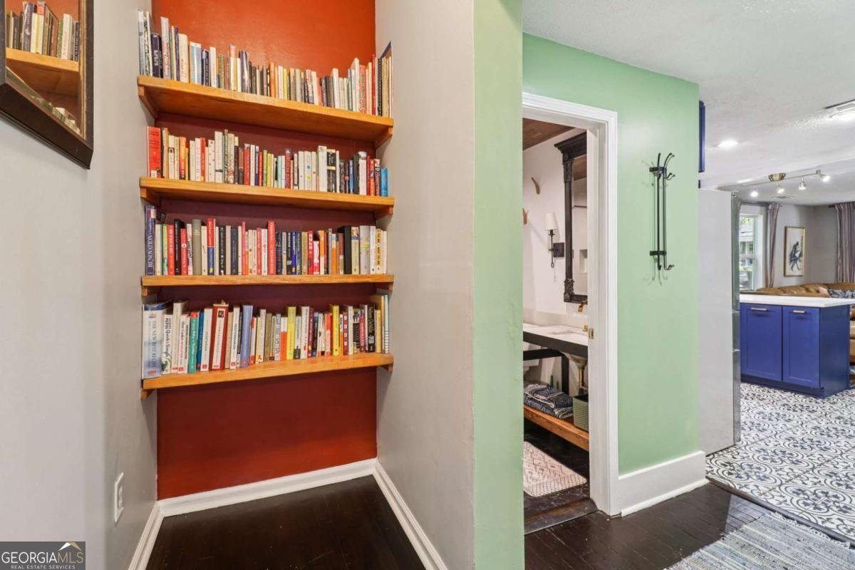 664 Bryan Street Atlanta - 19