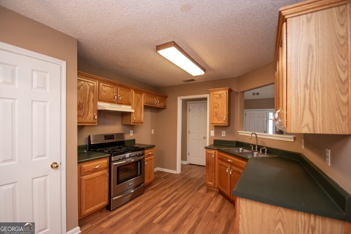 733 Derek Place Locust Grove - 10